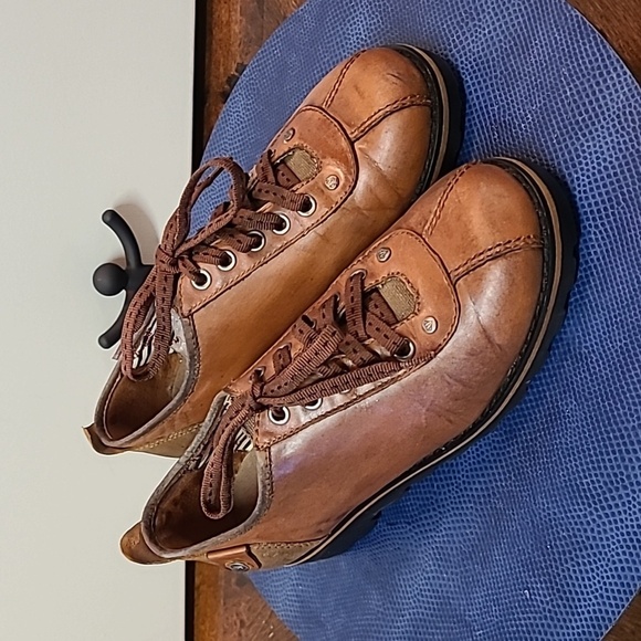 London Underground Leather Shoes sz. 7.5 (#1492) handmade by artisans. - Picture 1 of 17